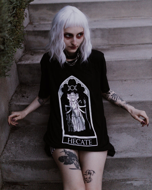 Hecate Oracle Tee