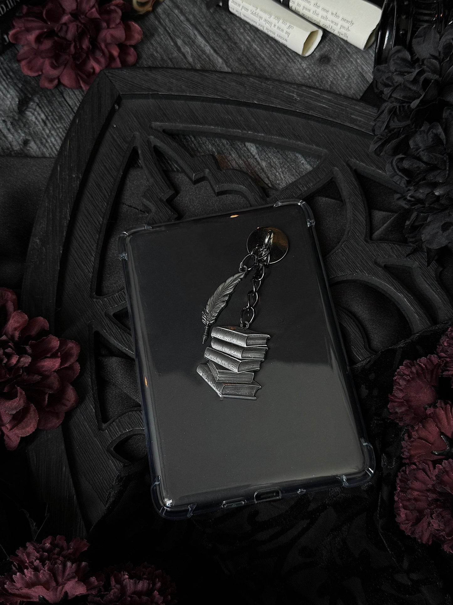 Gilded Quill E-Reader Charm